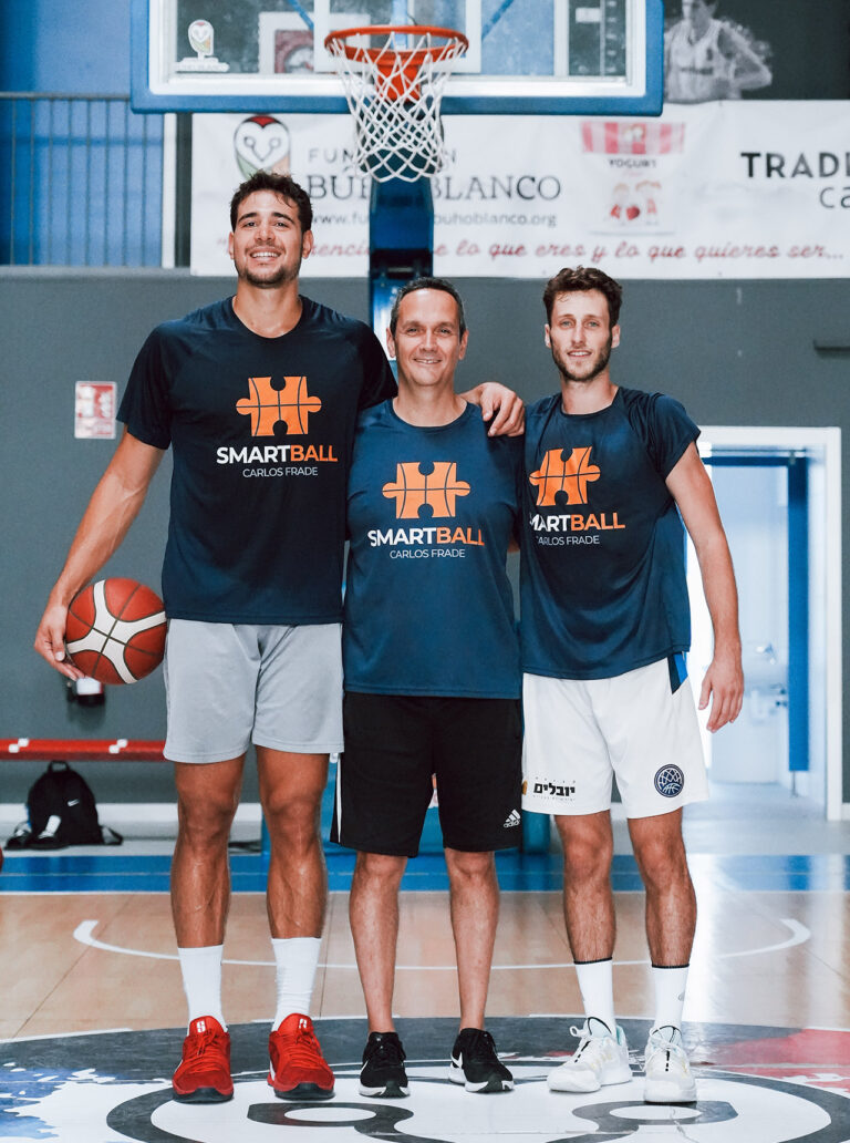 Contacta con Carlos Frade